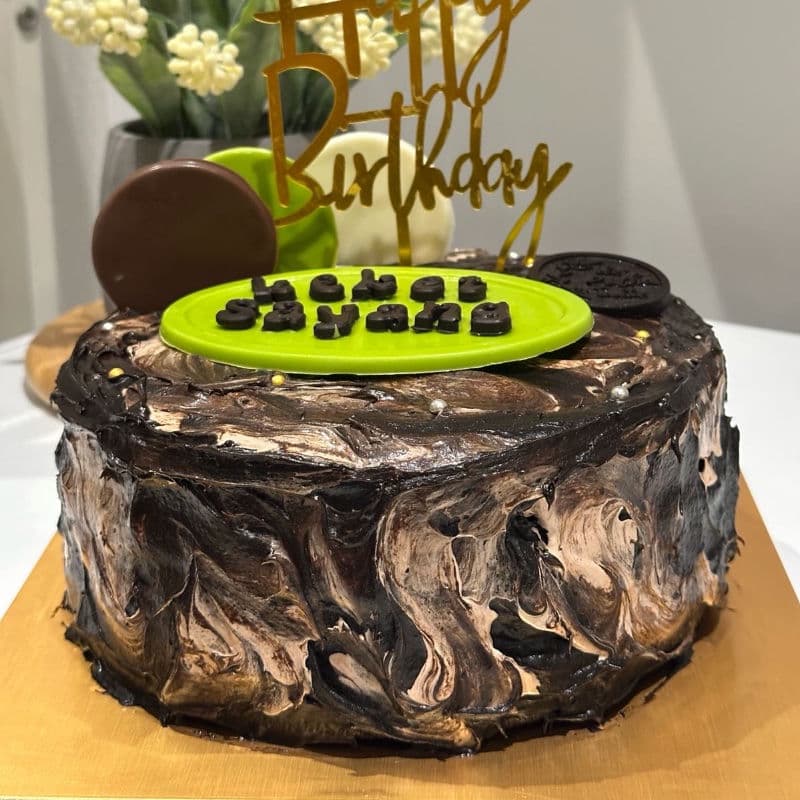 Matilda Birthdaycake (追加のチョコレートケーキ)